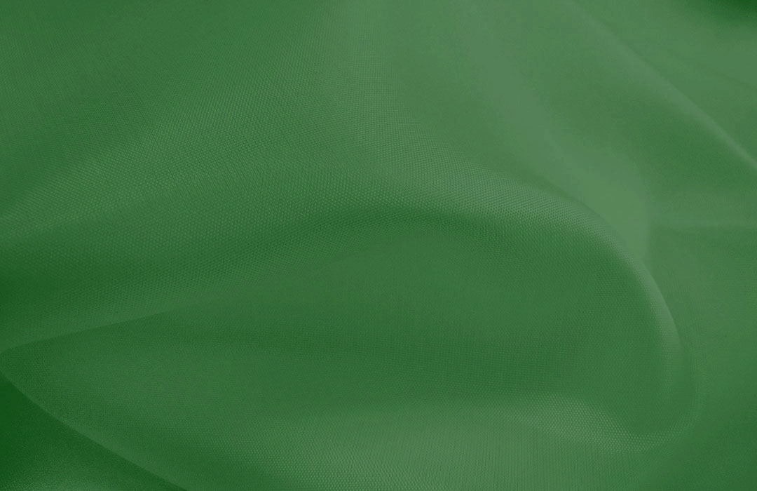 Б зеленый 20. Подкладочная ткань зеленая. Темно зеленая ткань. Ткань подкладочная изумрудно-зелёная. Зелёная ткань 150 на 200.